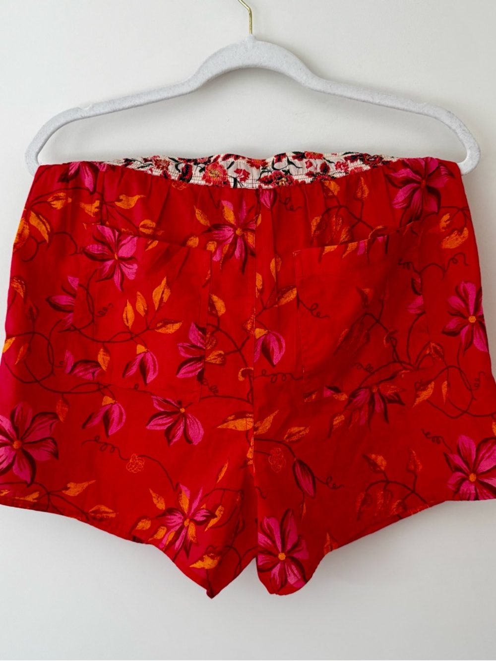 NWOT Sundance Kai Cotton Pull On Shorts, Pink Punch Floral – Medium - Picture 5 of 7
